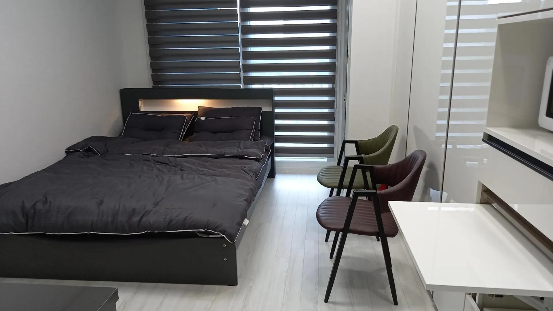 *** Aparthotel 인천공항 운서역 센트럴시티 호탤 Korsel