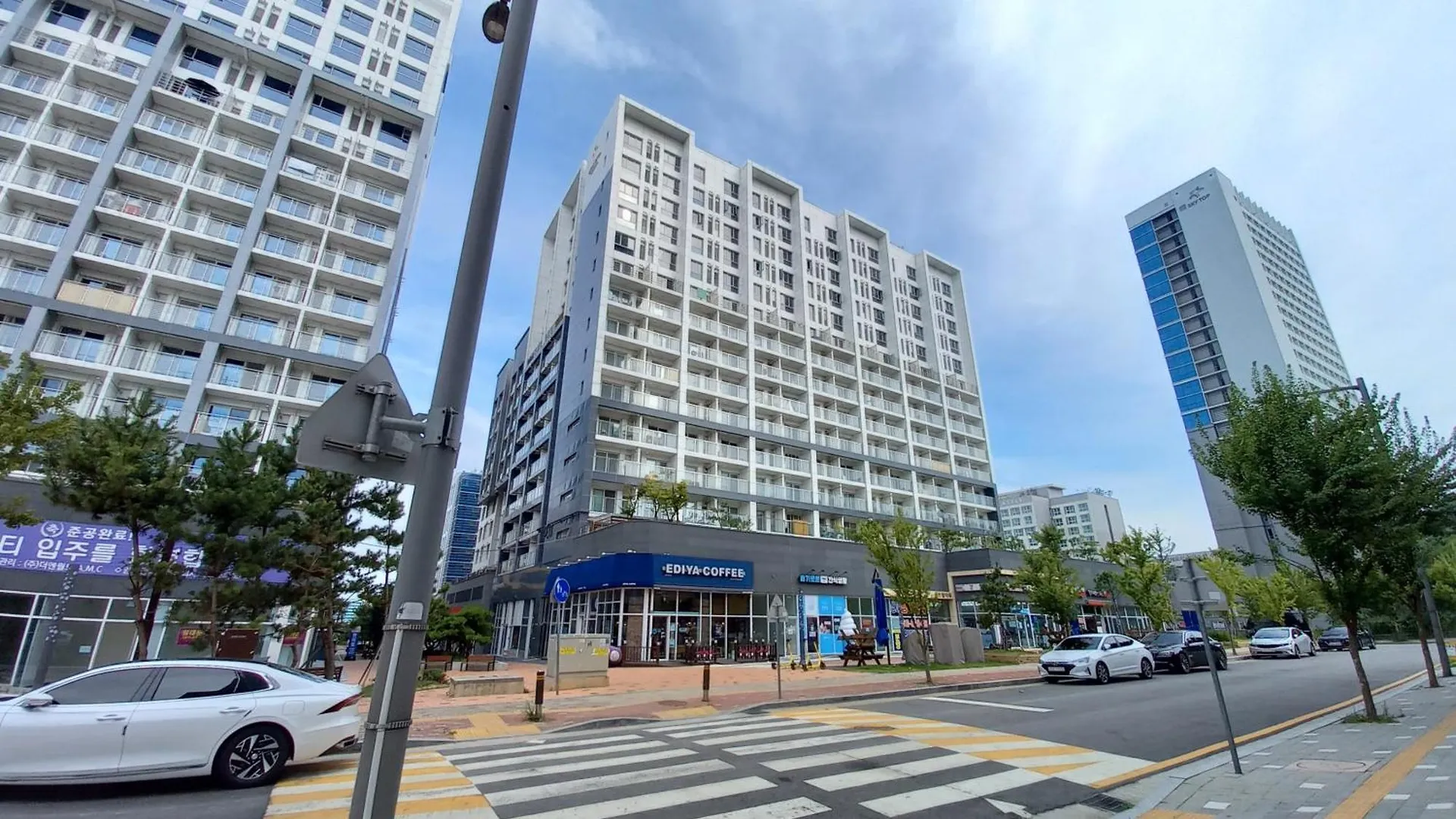 Aparthotel 인천공항 운서역 센트럴시티 호탤